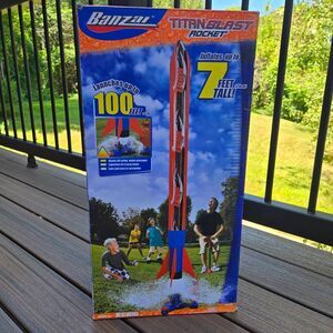 Banzai Titan Blast Rocket, a water-powered inflatable rocket toy huge rocket